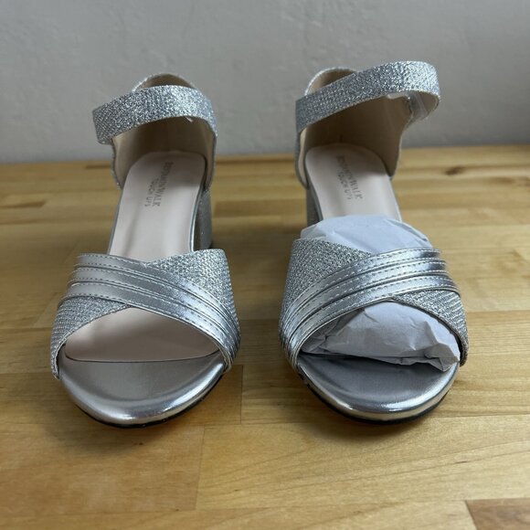 Touch Ups Benjamin Walk Silver Sparkly Foster Block Heel Sandal Size 5 NEW - Picture 4 of 11